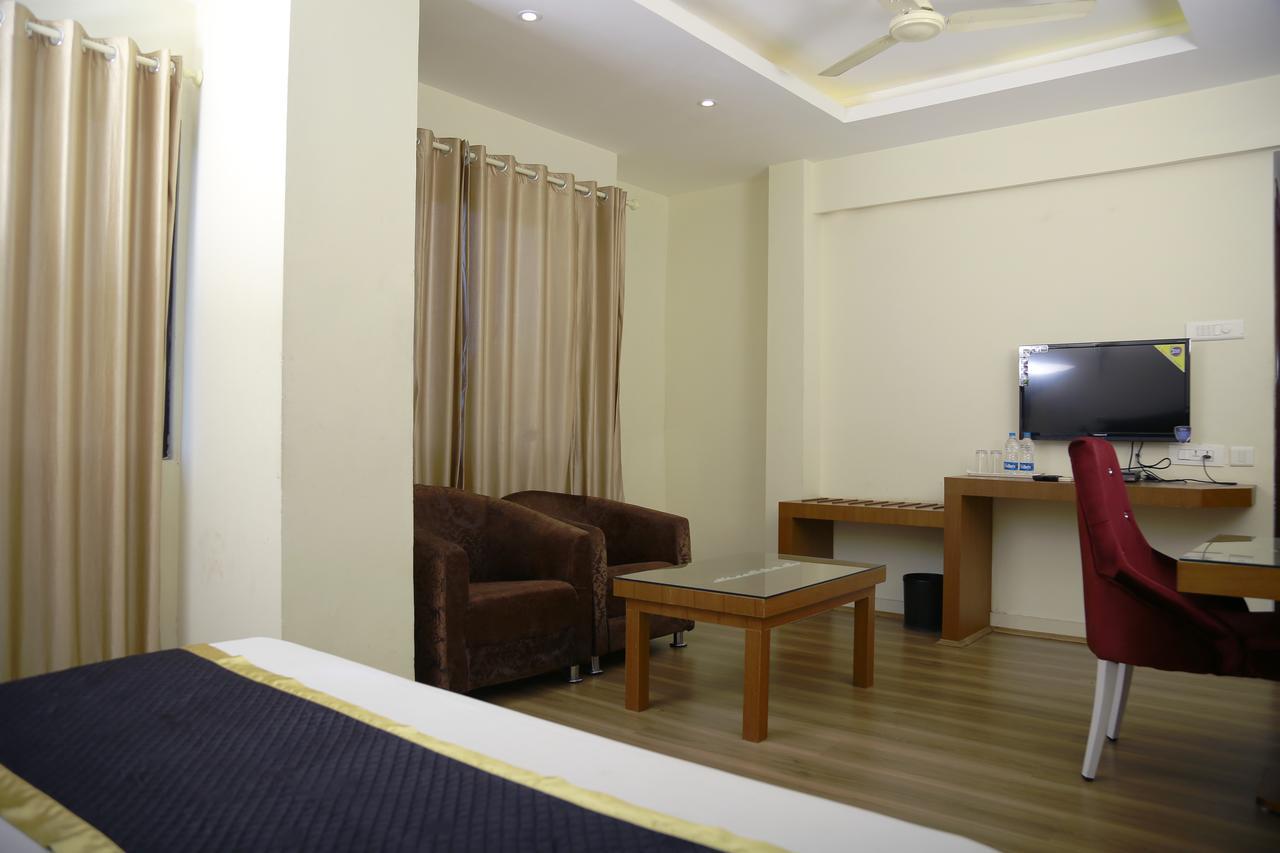 קאנור Green Park Residency מראה חיצוני תמונה